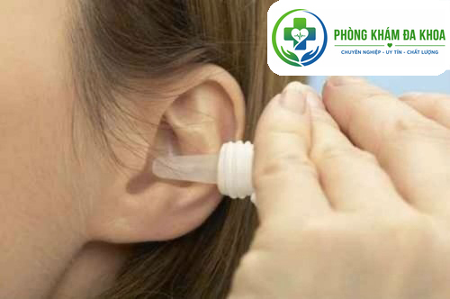 Giữ vệ sinh tai để phòng tránh viêm tai ngoài