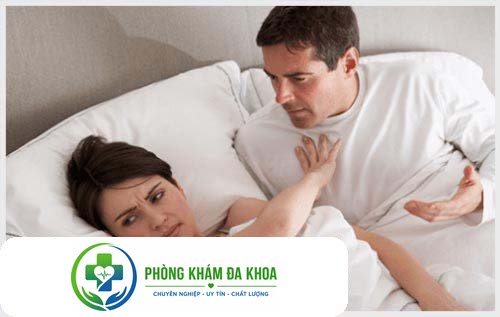 Ám ảnh vì bị đau rát vùng kín sau khi quan hệ