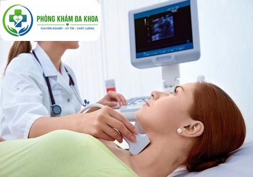 Thăm khám và hỗ trợ điều trị viêm họng mãn tính tại PKĐK 23/10
