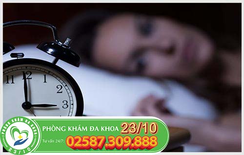 Khổ sở vì tình trạng ngứa vùng kín vào ban đêm