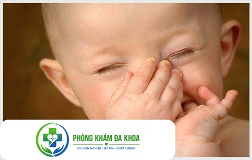Làm sao khi gặp phải tình trạng hôi nách sau sinh?