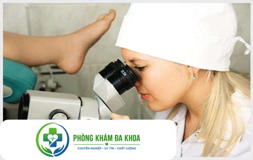 Thăm khám khi nổi mụn ở tầng sinh môn