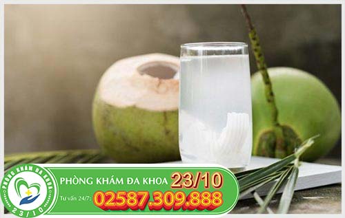 Thận trọng với sức khỏe thai nhi bằng nước dừa